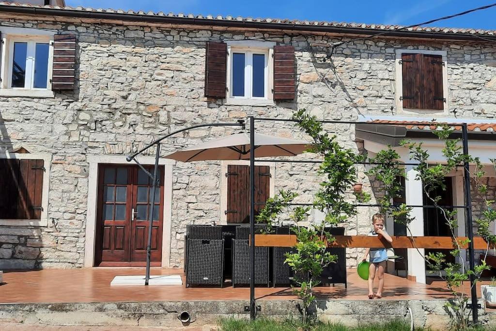 Holiday Home For 8 People, Pool + Sea View Vilanija エクステリア 写真